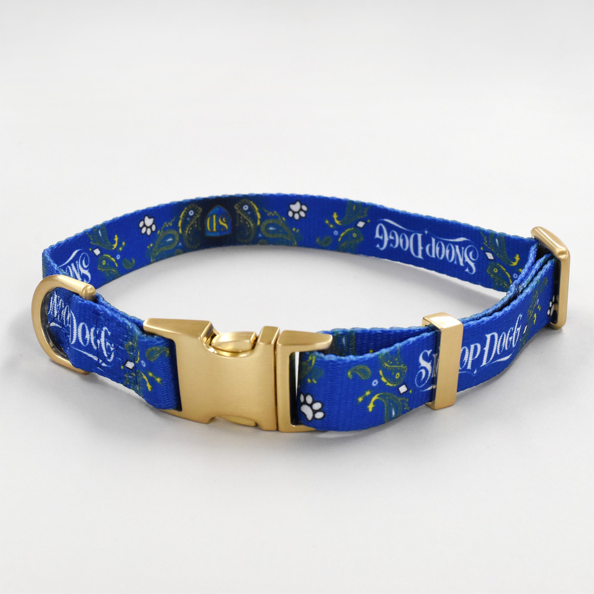 Product flat lay of the Halftime Deluxe Pet Collar.