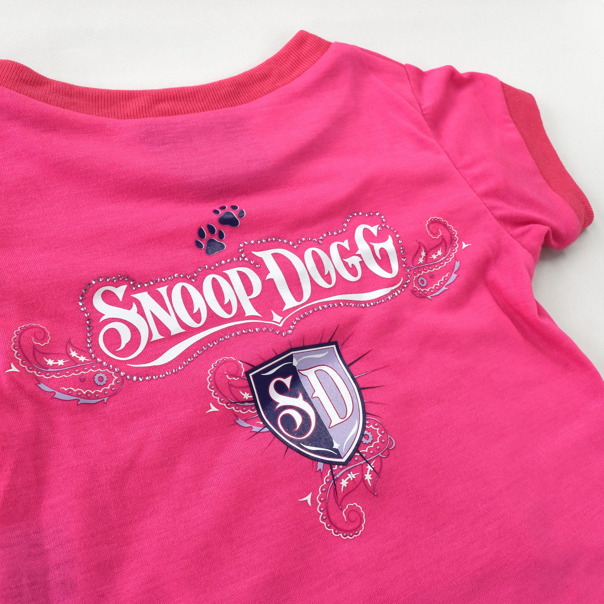 A close up of the Boss Lady Deluxe Pet T-Shirt sparkle design.